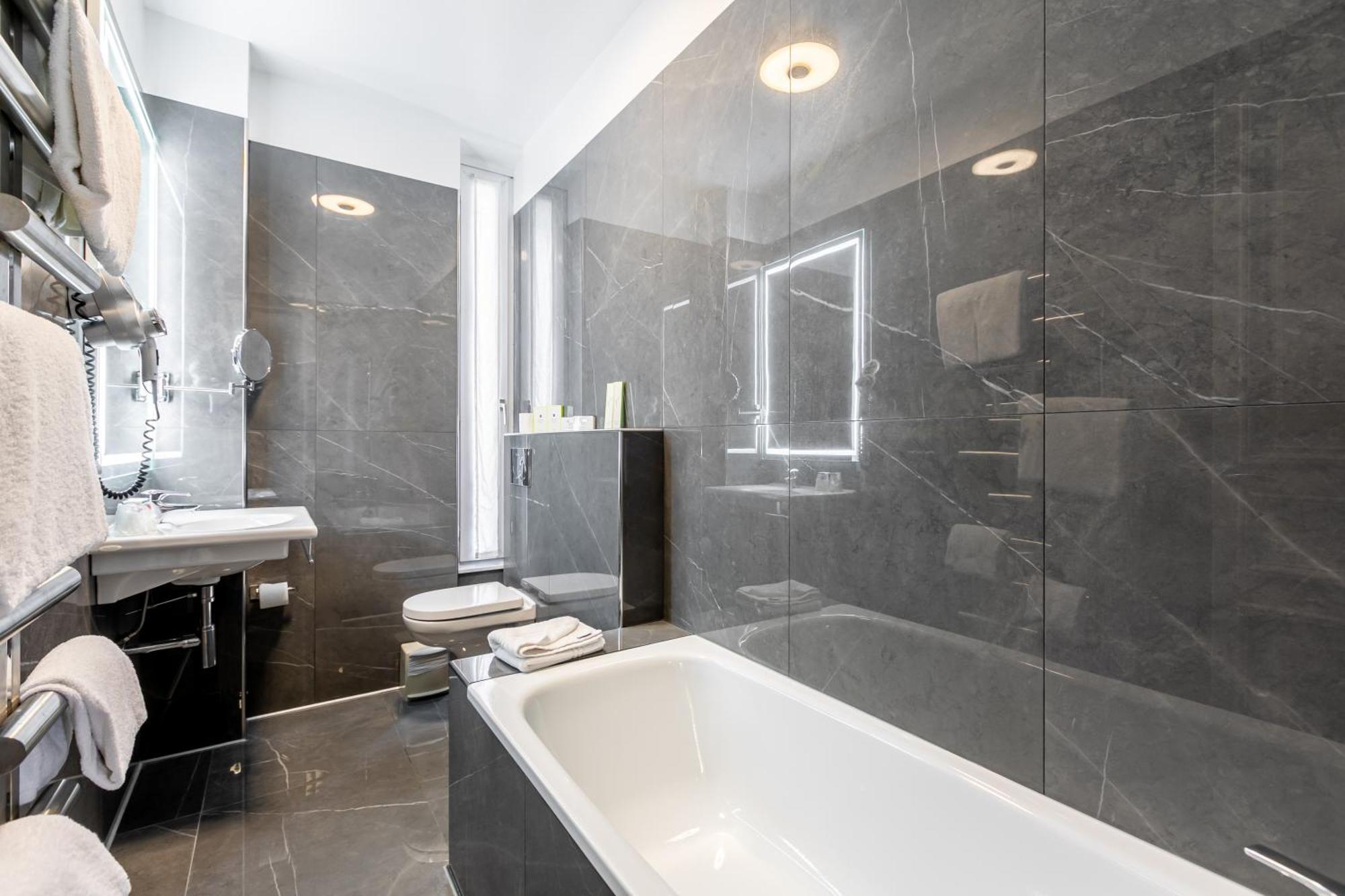 Hotel Bonaparte Paris Ngoại thất bức ảnh