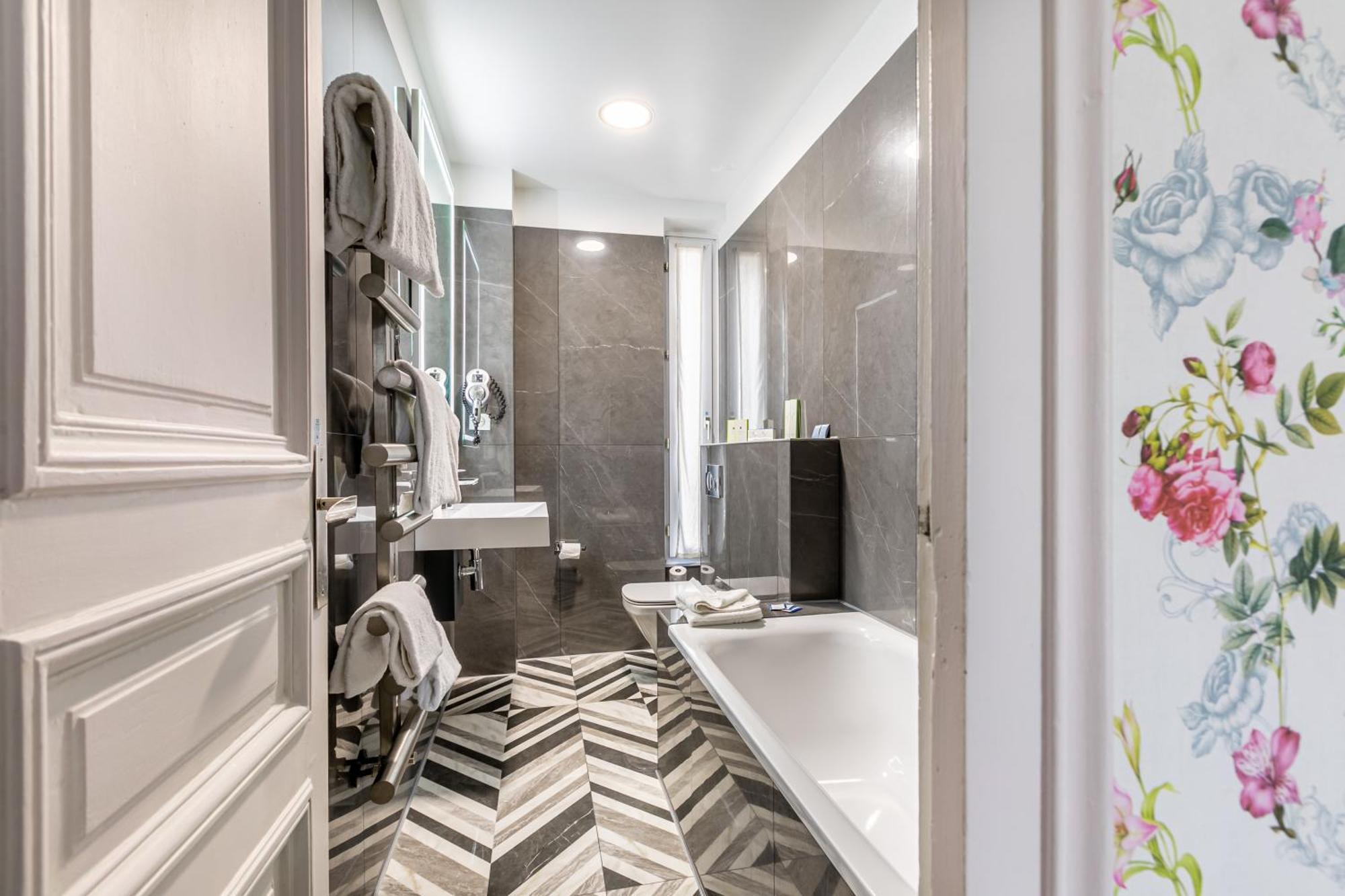 Hotel Bonaparte Paris Ngoại thất bức ảnh